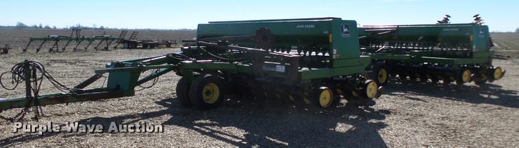 image for item K3349 (2) John Deere 750 grain drills