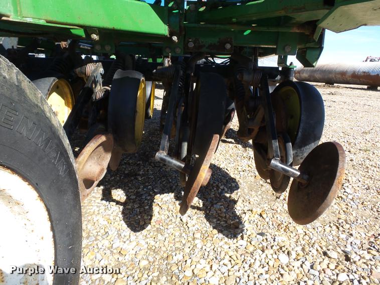 image for item K3349 (2) John Deere 750 grain drills
