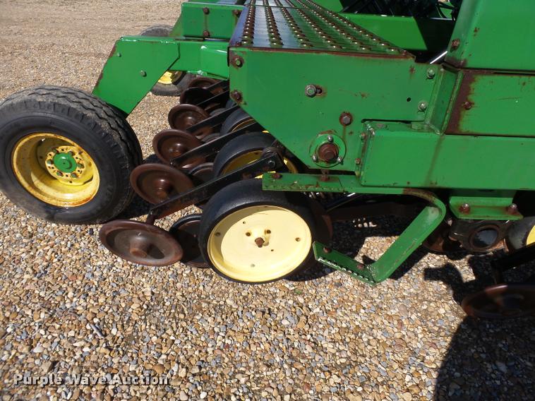 image for item K3349 (2) John Deere 750 grain drills
