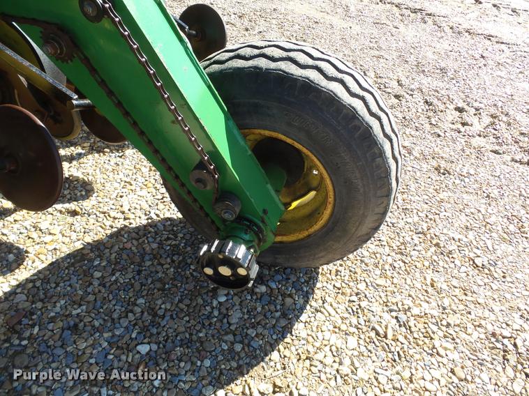 image for item K3349 (2) John Deere 750 grain drills