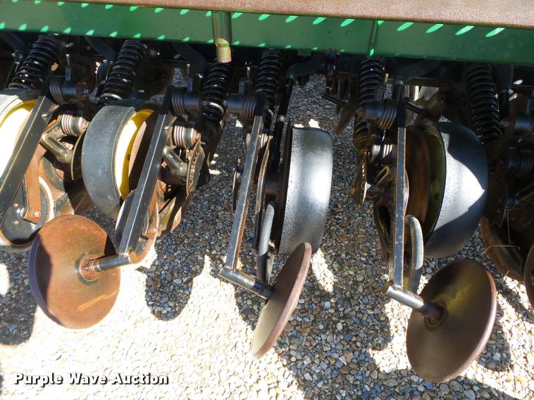 image for item K3349 (2) John Deere 750 grain drills