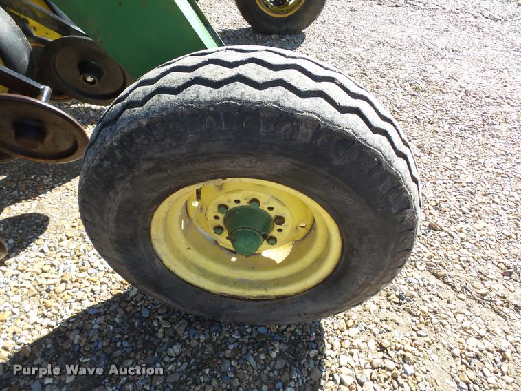 image for item K3349 (2) John Deere 750 grain drills