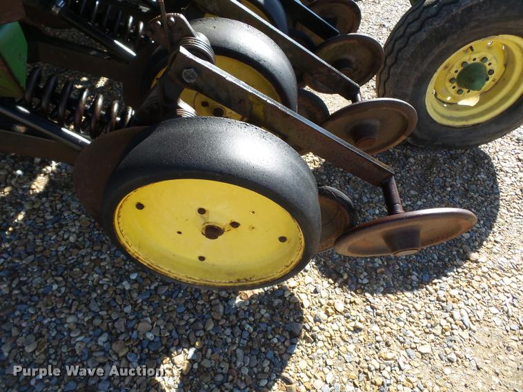 image for item K3349 (2) John Deere 750 grain drills