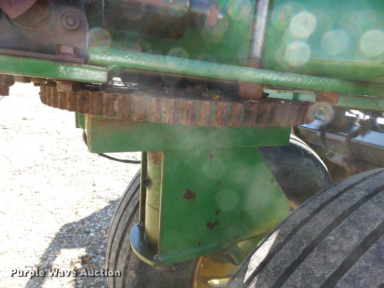 image for item K3349 (2) John Deere 750 grain drills