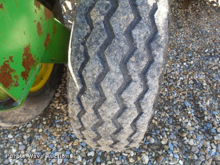 image for item K3349 (2) John Deere 750 grain drills