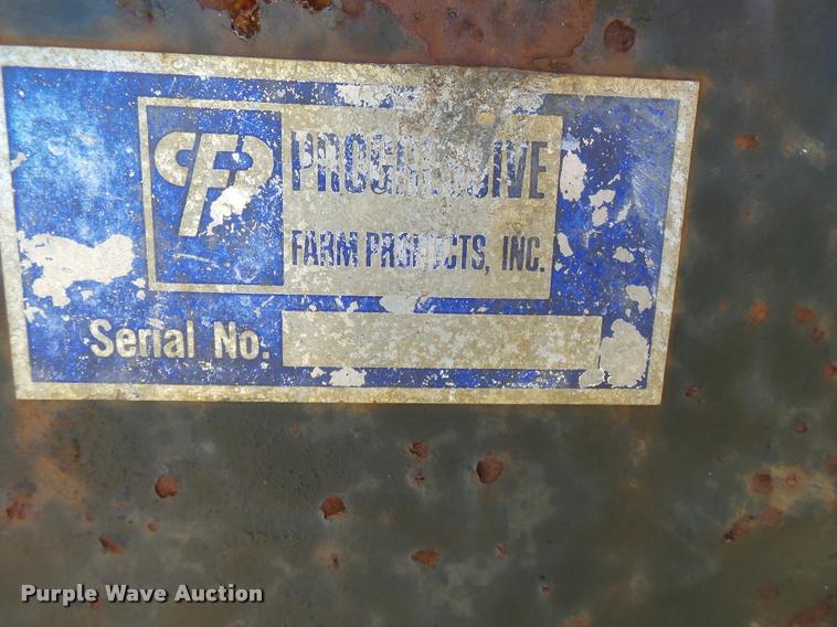 image for item K3349 (2) John Deere 750 grain drills