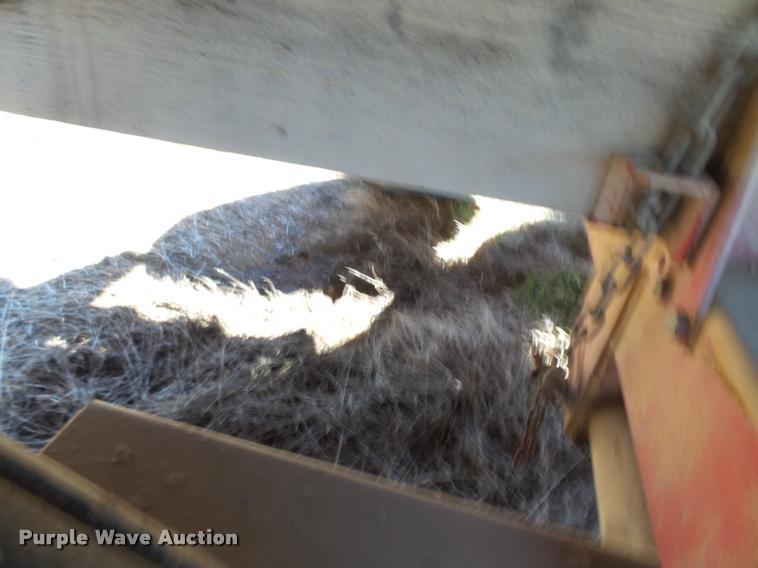 image for item K3350 Gehl BU970 silage wagon