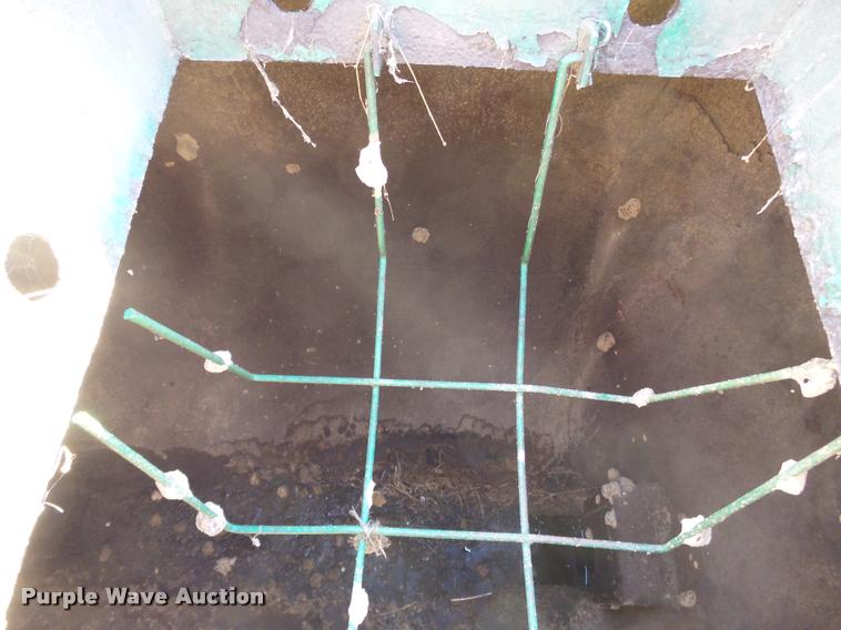 image for item K3351 Badger BN5250S honey wagon