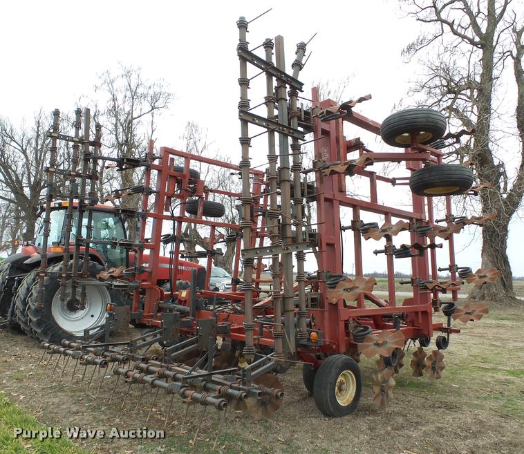 image for item K3382 Salford 550 vertical tillage