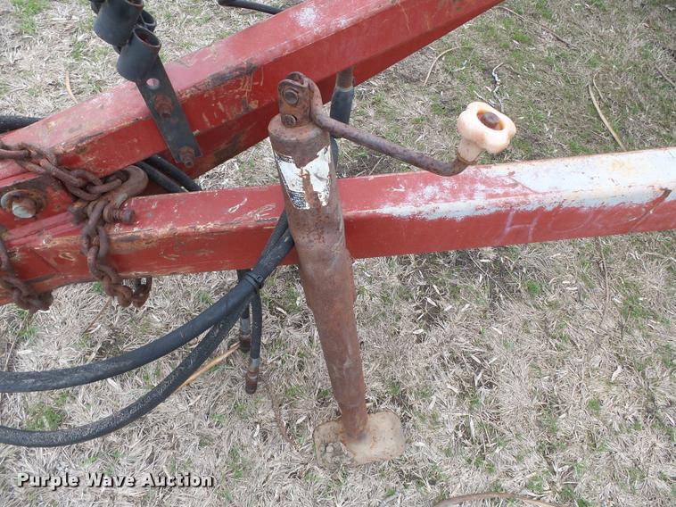 image for item K3382 Salford 550 vertical tillage