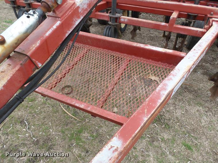 image for item K3382 Salford 550 vertical tillage