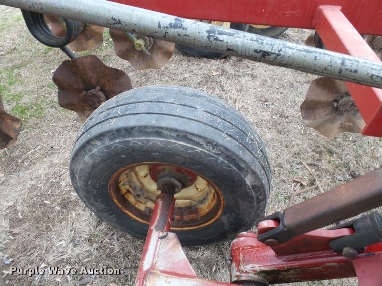 image for item K3382 Salford 550 vertical tillage