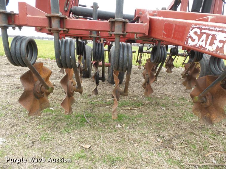 image for item K3382 Salford 550 vertical tillage