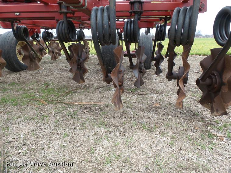 image for item K3382 Salford 550 vertical tillage
