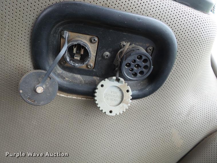 image for item K3383 2005 Case IH MX255 MFWD tractor