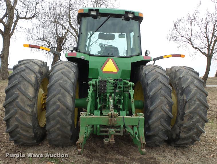 image for item K3385 2001 John Deere 8410 MFWD tractor