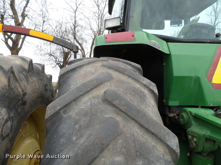 image for item K3385 2001 John Deere 8410 MFWD tractor