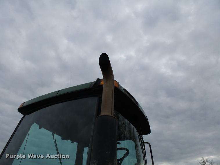 image for item K3385 2001 John Deere 8410 MFWD tractor