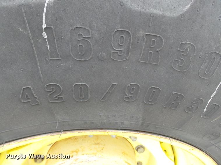 image for item K3385 2001 John Deere 8410 MFWD tractor