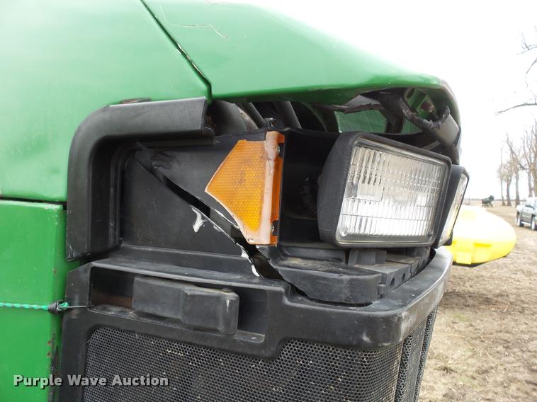 image for item K3385 2001 John Deere 8410 MFWD tractor