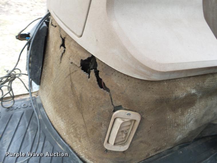 image for item K3385 2001 John Deere 8410 MFWD tractor