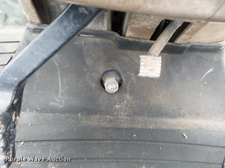 image for item K3385 2001 John Deere 8410 MFWD tractor