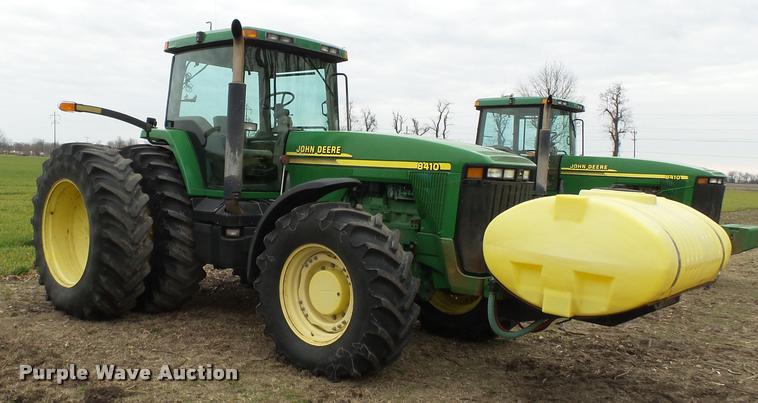 image for item K3386 2001 John Deere 8410 MFWD tractor