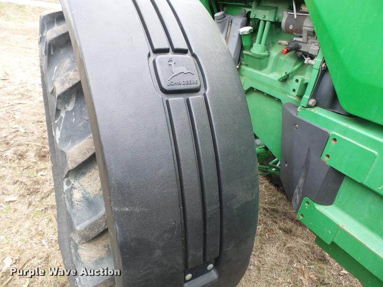 image for item K3386 2001 John Deere 8410 MFWD tractor