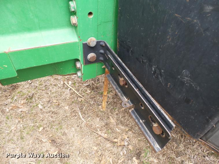 image for item K3386 2001 John Deere 8410 MFWD tractor