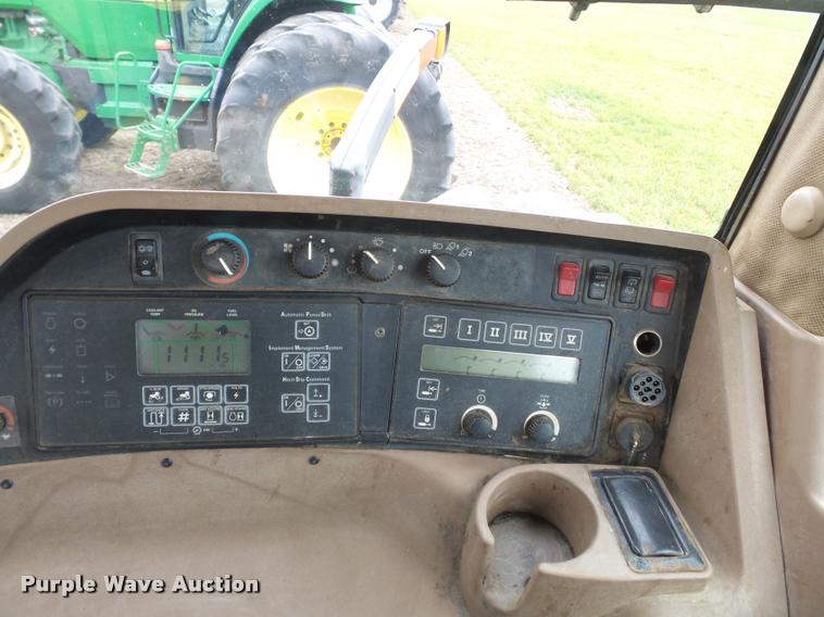 image for item K3386 2001 John Deere 8410 MFWD tractor