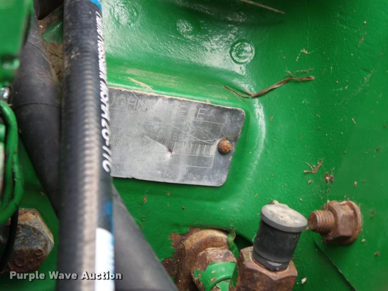 image for item K3386 2001 John Deere 8410 MFWD tractor