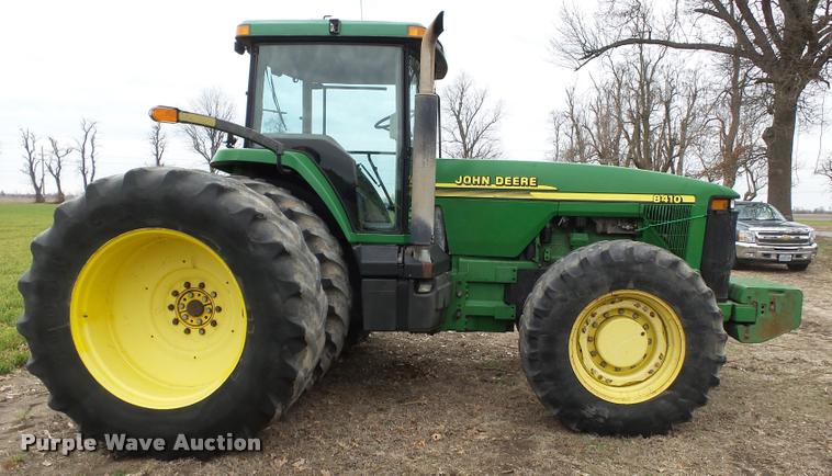 image for item K3387 2001 John Deere 8410 MFWD tractor