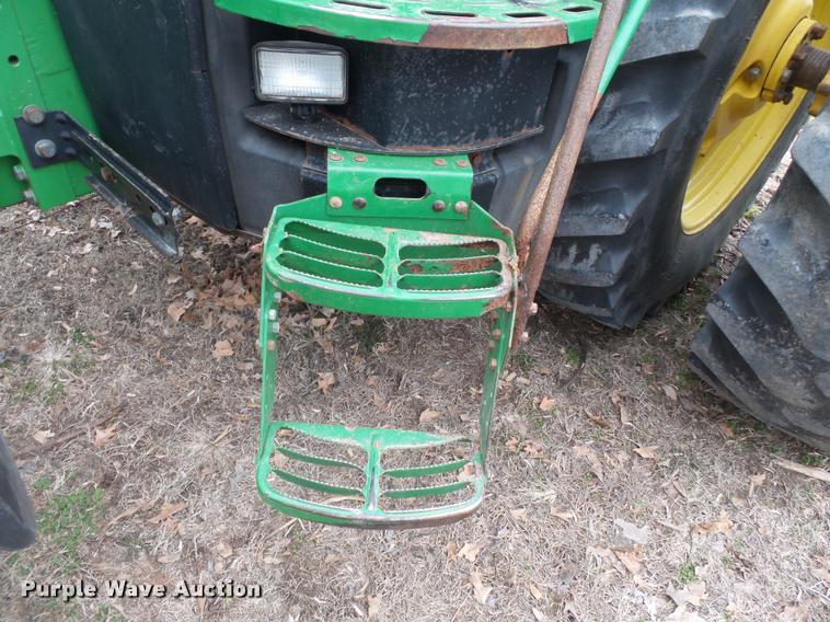 image for item K3387 2001 John Deere 8410 MFWD tractor