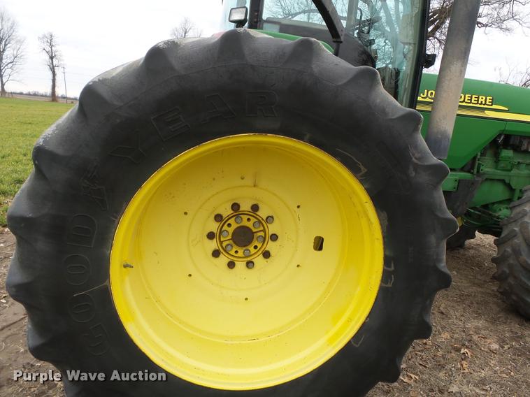 image for item K3387 2001 John Deere 8410 MFWD tractor