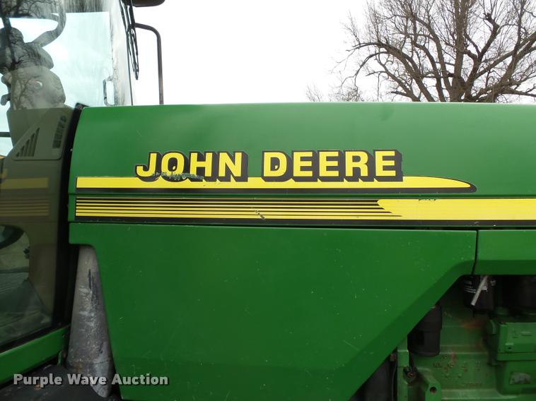 image for item K3387 2001 John Deere 8410 MFWD tractor