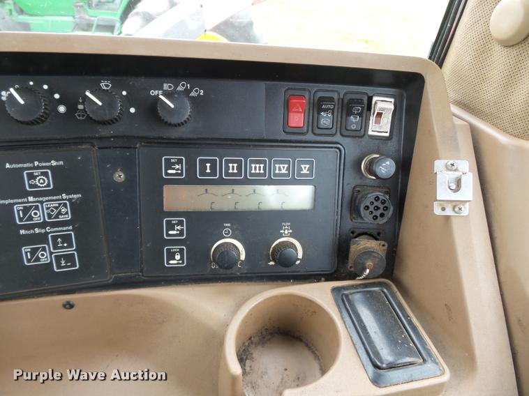 image for item K3387 2001 John Deere 8410 MFWD tractor