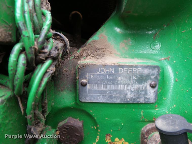 image for item K3387 2001 John Deere 8410 MFWD tractor