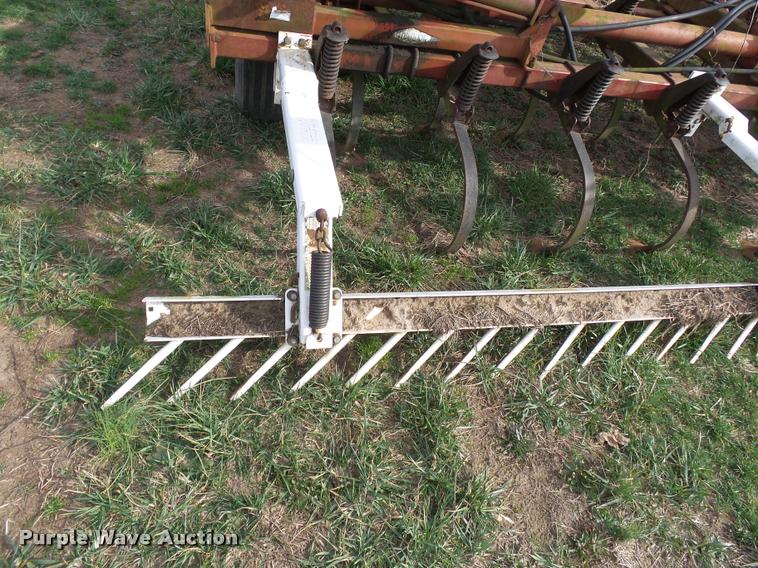 image for item K3391 Hiniker 1530 field cultivator