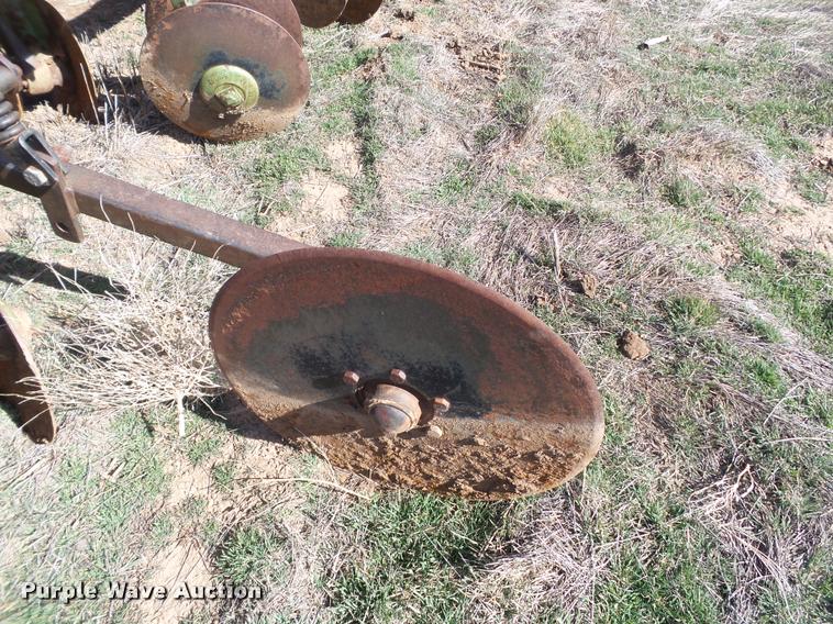 image for item L1660 Hamby disk bedder