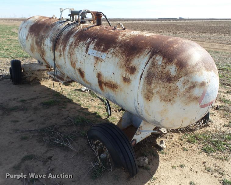 image for item L1662 Fuel tank