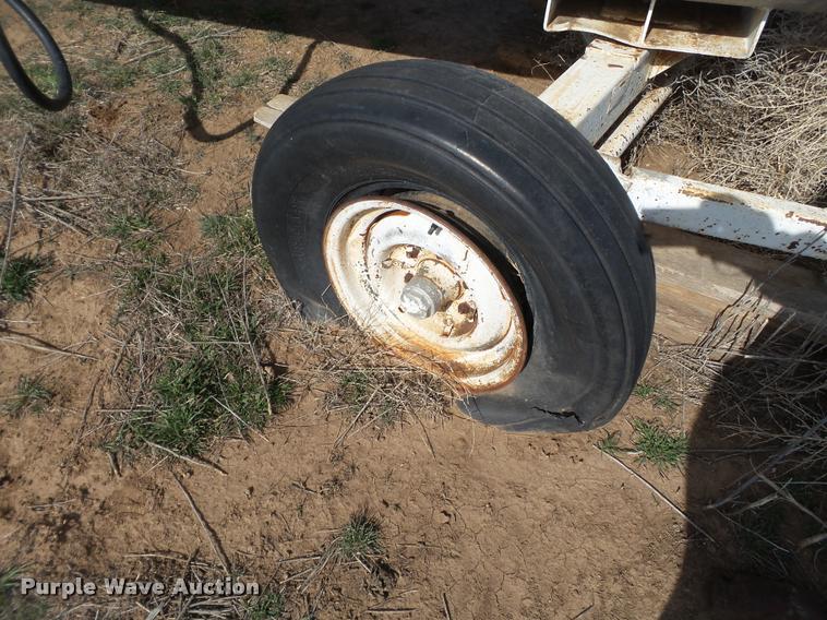 image for item L1662 Fuel tank