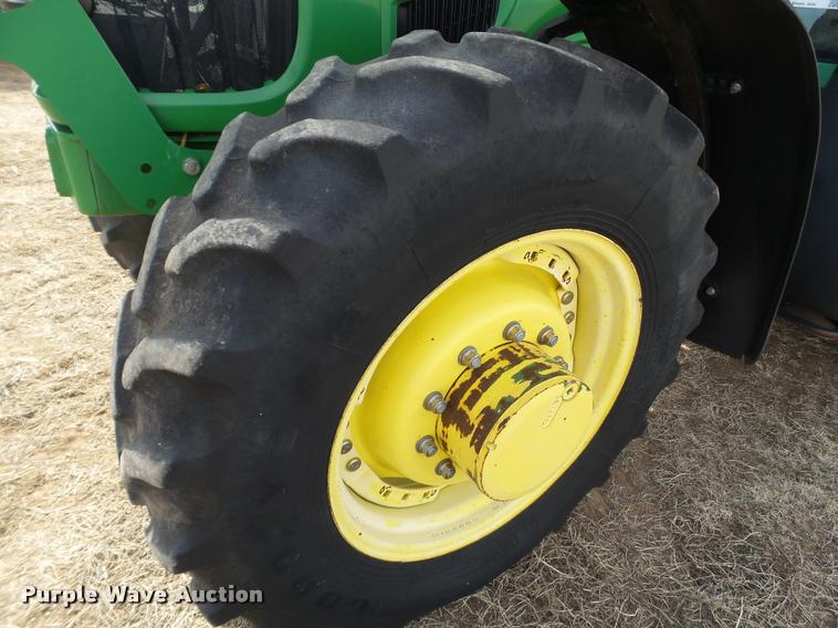 image for item L1665 2009 John Deere 7130 MFWD tractor