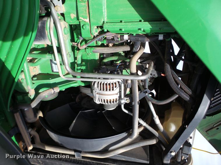 image for item L1665 2009 John Deere 7130 MFWD tractor