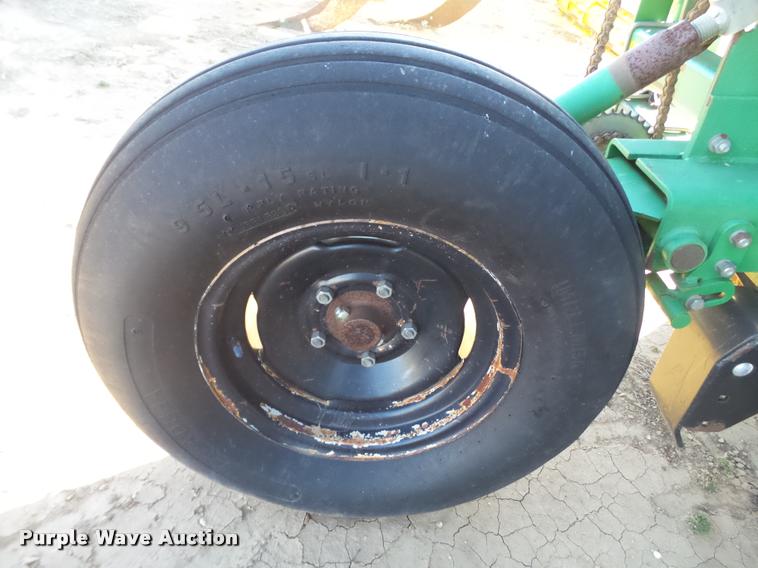 image for item L1669 Great Plains Solid Stand 30 grain drill