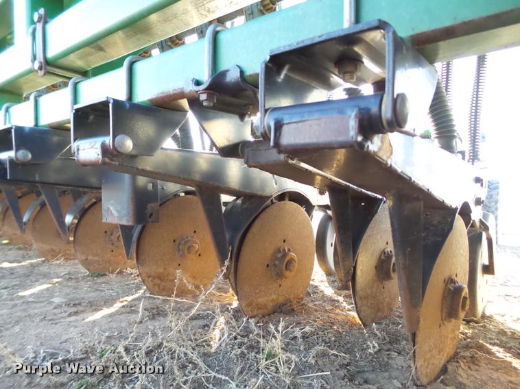 image for item L1669 Great Plains Solid Stand 30 grain drill