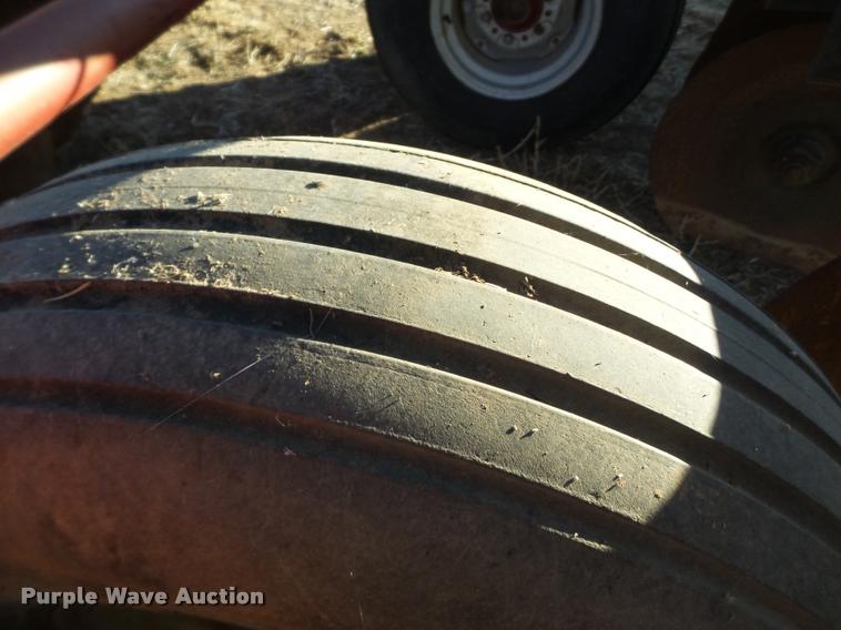 image for item L1670 Case IH tandem disk