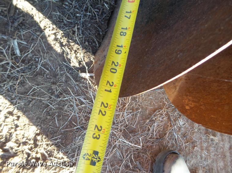 image for item L1670 Case IH tandem disk