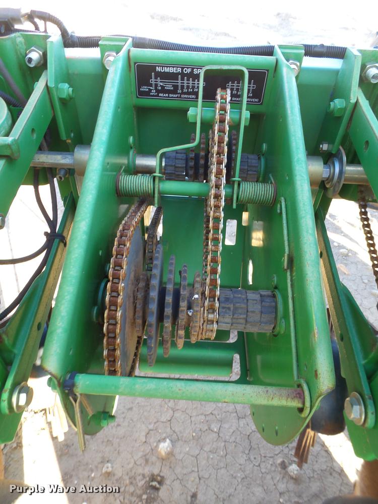 image for item L1671 John Deere 1720 planter