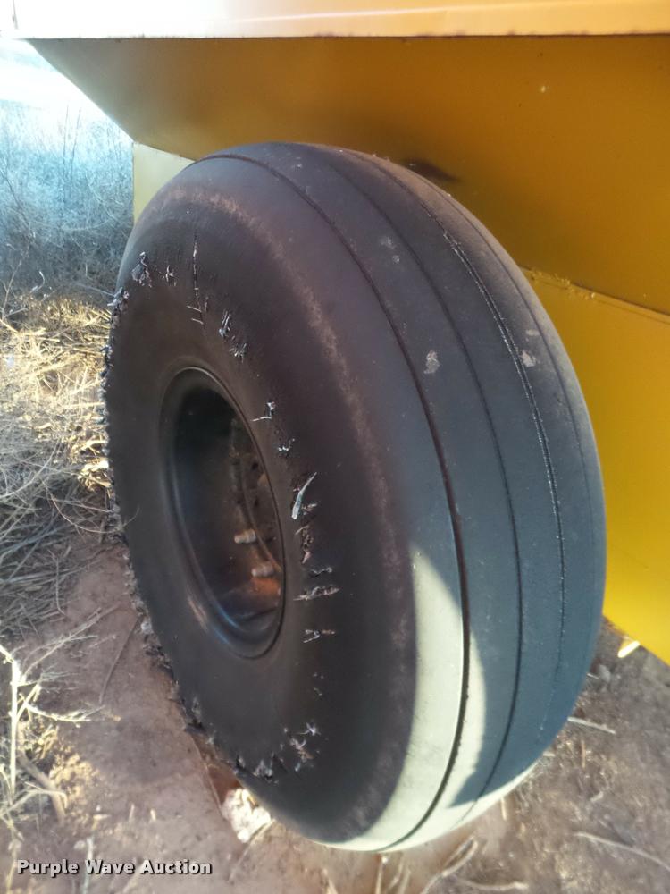 image for item L1683 Grain cart