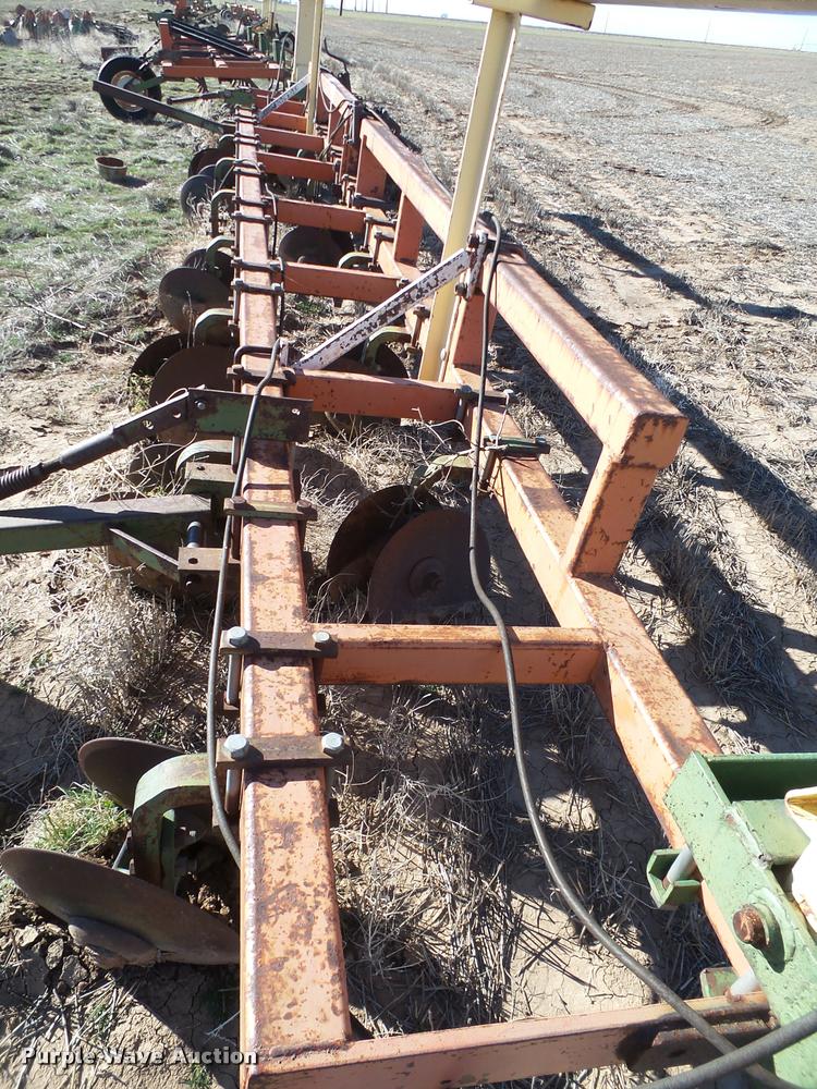 image for item L1702 Tye disk bedder